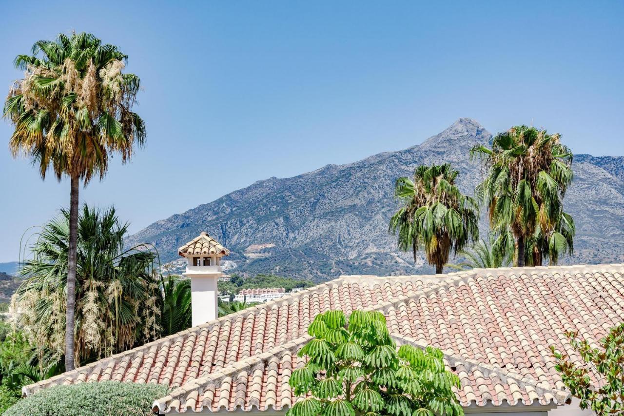 Villa Tuscany Marbella Bagian luar foto
